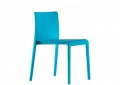 chaise-exterieur-Pedrali-volt-670-bleu-700x500.jpg