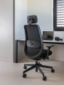 Ergonomiczny fotel do biura Belt Bejot - czarne siedzisko, czarna siatka, podłokietniki, dostępny od ręki, wysyłka 24h.jpg