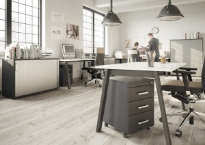 Biurko AVO (nogi typu V) | Wuteh 