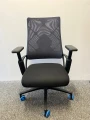 kloeber-connex2-fotel-biurwy-front.jpeg