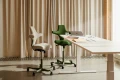 hag-capisco-8106-wykonczenie-aluminium-kolor-moss-grey-biuro.jpg