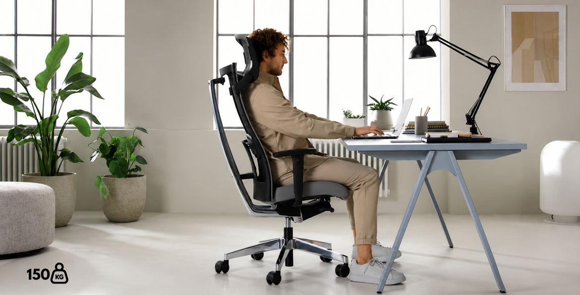 Ergonomiczny fotel Profim Action o podwyższonej nośności do 150 kg dla bardzo wysokich osób